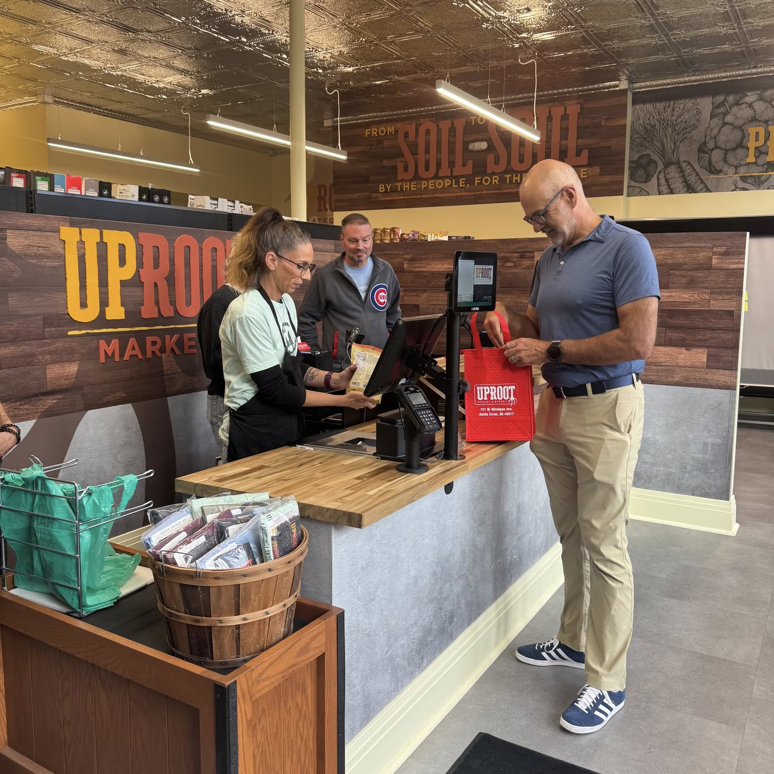 uproot cashier